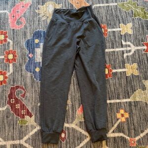 Beyond Yoga small grey ribbed joggers